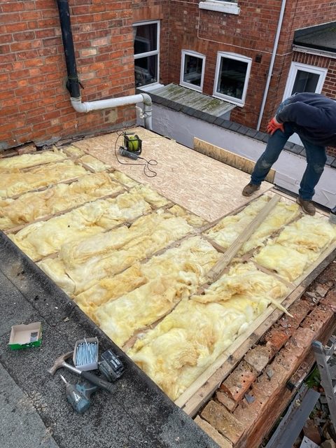 Flat roof in EPDM rubber fitted in Milton Keynes