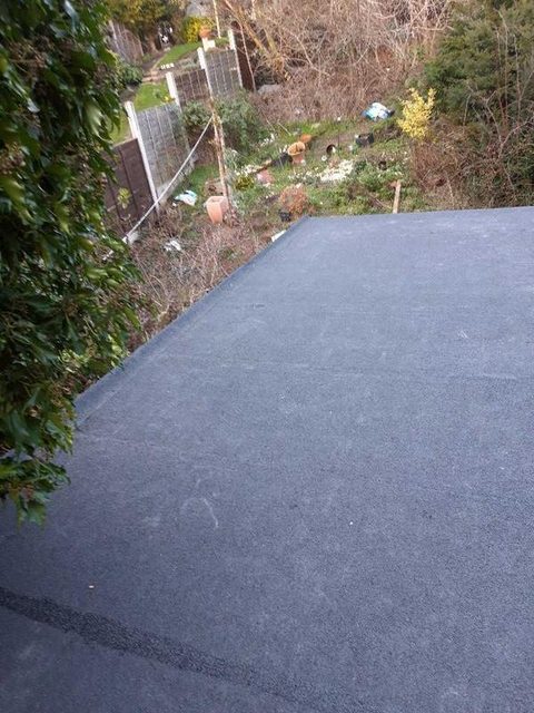 Flat roof in EPDM rubber fitted in Milton Keynes